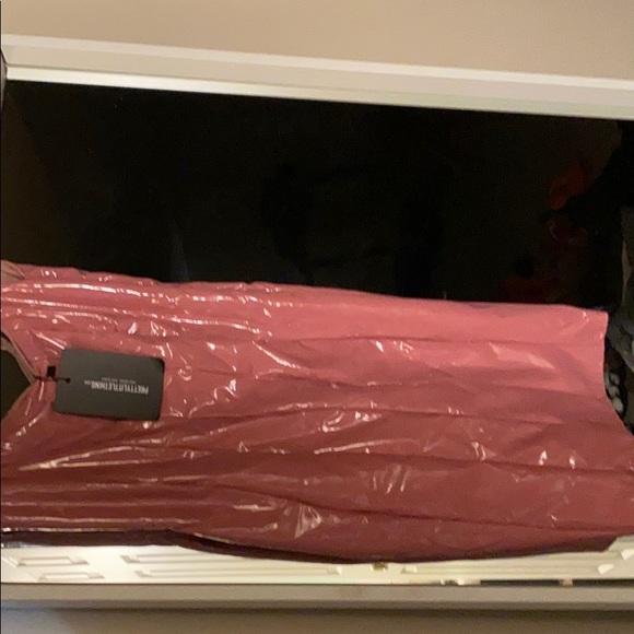 Vinyl mauve fitted dress . Size UK 4 USA 8. - Picture 2 of 2